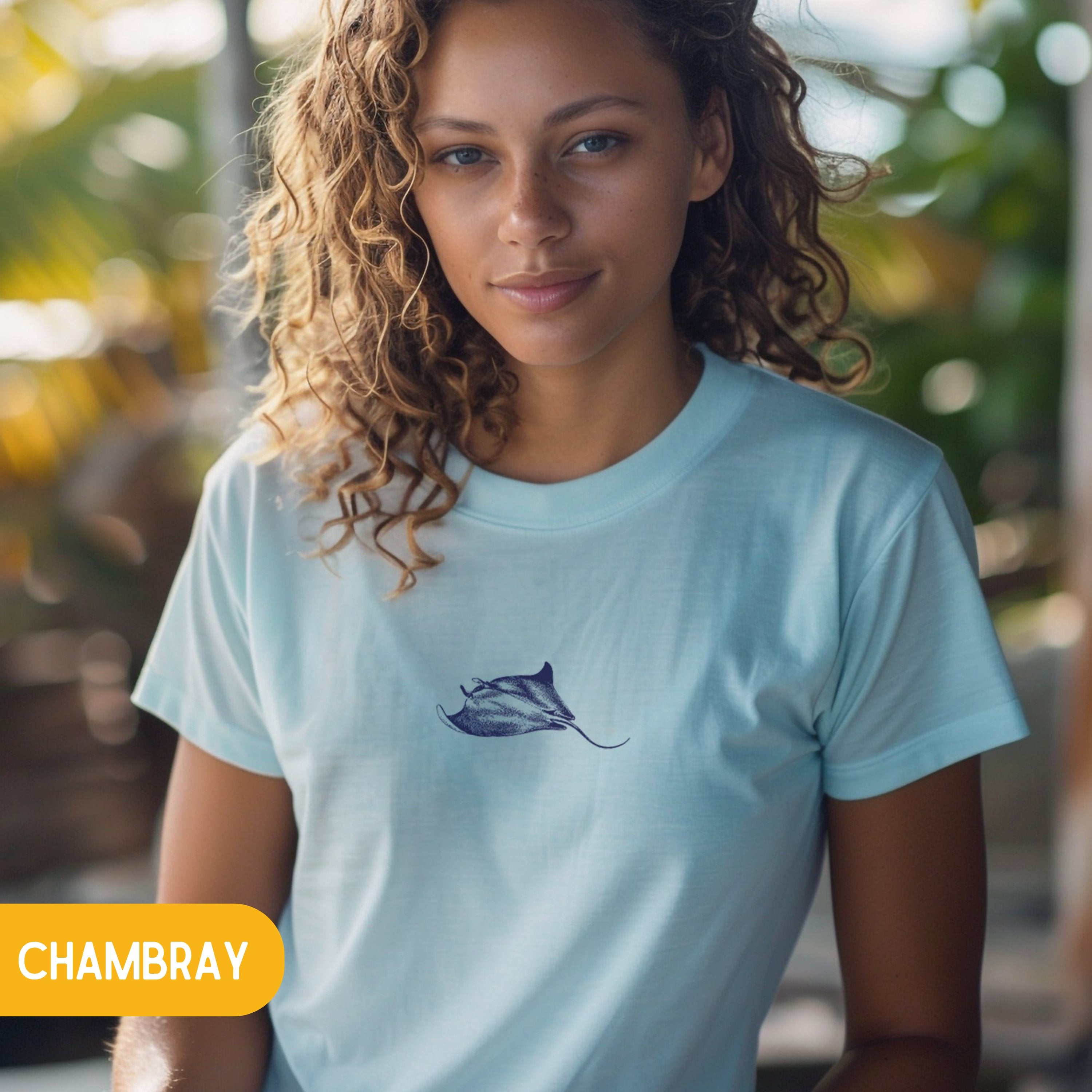 Manta Ray Shirt Comfort Colors Eco-Friendly, Environmentalist Ocean Conservation Marine Biology Gift, Marine Life Supporters Whale Watchers - T-Shirt - Chromatic Safari - Chalky Mint - S