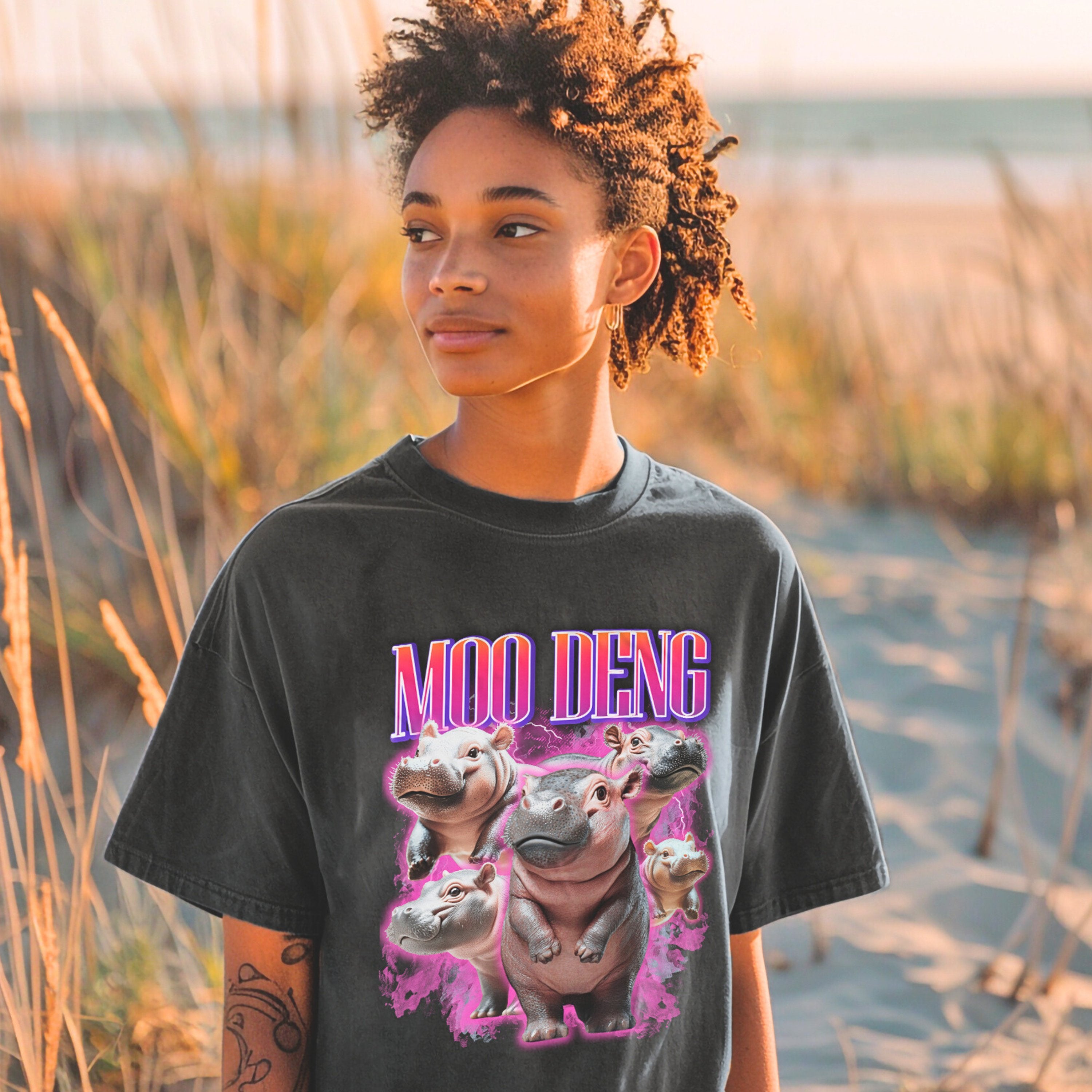 Moo - Deng Hippopotamus Vintage Graphic Bootleg Rap Tee, Marine Biology Fun Band Shirt, Baby Hippo Birthday Gift - T-Shirt - Chromatic Safari - Pepper - S